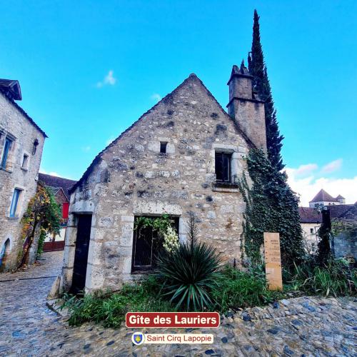 Saint Cirq Lapopie - Gîtes BRUN