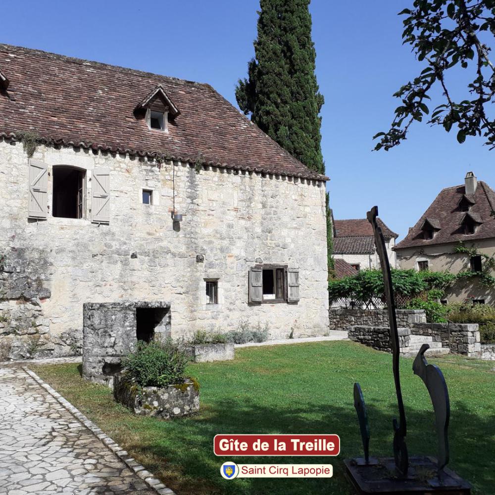 Saint Cirq Lapopie - Gîtes BRUN